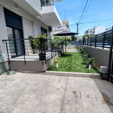Floral Home 1 - Ground Floor Apt With Courtyard And Private Parking! Athén Kültér fotó